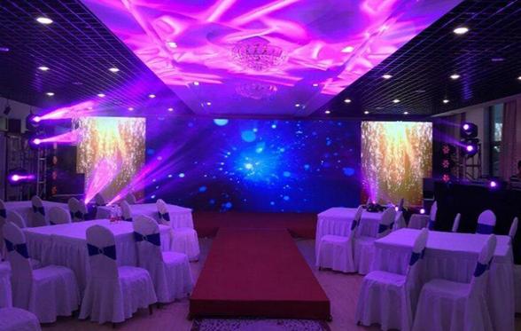 年会策划场地布置都需要什么东西?